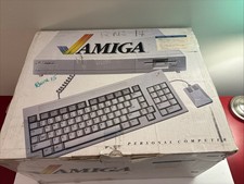 Commodore Amiga 1000 Computer RARE NEW UNUSED IN BOX Mouse Keyboard Vintage picture