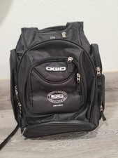 Ogio Metro 17