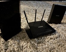 Netgear bundle Nighthawk AC1750 smart wifi router, EX7000 & X65 wifi extenders picture