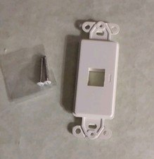 KEYSTONE STYLE  DECORA FACEPLATE INSERT WHITE 1 PORT UNIVERSAL CUTOUT .58