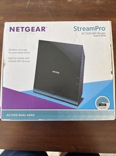 Netgear AC1200 StreamPro Dual-band Wi-Fi Wireless Router R6100-100NAS In Box picture