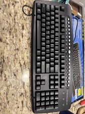 Dynex DX-WKBDSL Slim Multimedia Keyboard 104-109-Key USB Wired picture