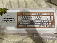 iJoy Wireless Wooden Keyboard - Open Box picture