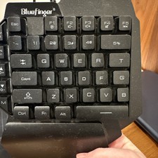 BlueFinger USB RGB One Hand Mechanical Gaming Keyboard picture