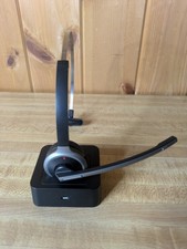 Wireless Headset With Charger Model:HS011 picture