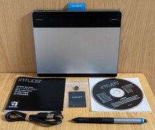Wacom CTH-480 Intuos Small Creative Pen & Touch Tablet Excellent picture