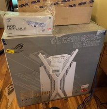 ROG HYPERION GAMING CASE GR 701/WT/PWM FAN & Model XH01 ROG HERCULX  Card Holder picture