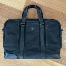Victorinox Swiss Army Lexicon Pro Lexington 15