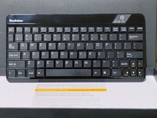 Brookstone Slim Bluetooth Keyboard/ W Leather case & Stylus Tested No charger picture
