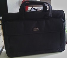 Avenues USA Wenger Sherpa 17.3