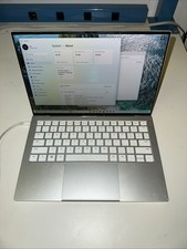 Razer Book 13 RZ09-0357 i5-1135G7 2.4GHz 8GB RAM 256GB SSD SIGNS OF WEAR picture