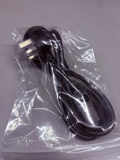 UK 3 Pin Plug to IEC C13 Kettle Lead Power Cable Cord PC Monitor TV Amplifier picture