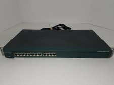 Cisco Catalyst 2900 XL Series WS-C2924-XL-EN  24 Port Switch  w/ Cord & Rack  picture
