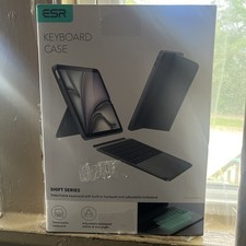 ESR Shift Series Keyboard Case iPad Pro 11 M5 M4 2025 2024 Black picture