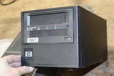 HP StorageWorks SDLT 320 Tape Drive Super DLT  30-80008-27 picture