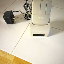 Tandy 25-2006 Cordless Wireless Mechanical 2-Button Mouse, Gray picture