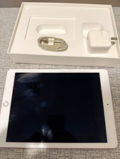 Apple iPad Pro 9.7in Wi‑Fi Tablet Gray 128MB Lightning MPN A1673 Pencil Bundle picture