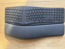 Logitech ERGO K860 Wireless Keyboard - Black picture