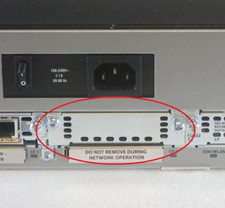 CISCO WIC-BLANK-PANEL WAN SLOT COVER FOR 1941 ROUTER Center HWIC Slot picture