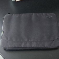 Targus Eco/Smart Black Polyester Padded Sleeve Case for 15 in Laptop picture