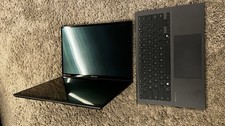 ASUS Zenbook Duo Dual-Screen OLED - Intel Core Ultra 9 285H - 32GB RAM - 1TB SSD picture