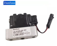 1pcs New Danfoss hydraulic electric control valve head MCV116G4204 picture