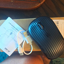 ONE-UP 257 Wireless Bluetooth Optical Mouse Rechargeable 2400 DPI 3-Button Black picture