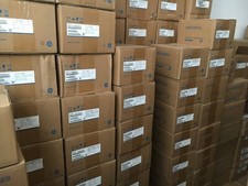 1PC NEW YASKAWA SERVO MOTOR SGMPH-01A1A-YR21 Via DHL or FedEX picture