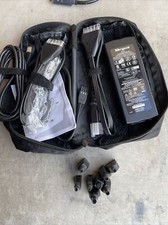 Targus Mobile Universal AC/DC Adapter Outlets Cars Airplanes 90 Watt Peak picture