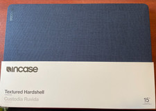 New Incase Textured Hardshell Case for 15