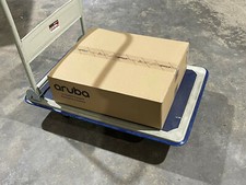 J9803A  HP 1810-24G v2 Gigabit SFP Rack-Mountable Switch - BRAND NEW SEALED picture