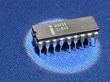 D3211 INTEL RAM 18-PIN CERDIP OLD STYLE VINTAGE 1975/76 RARE LAST ONES QTY-1 picture